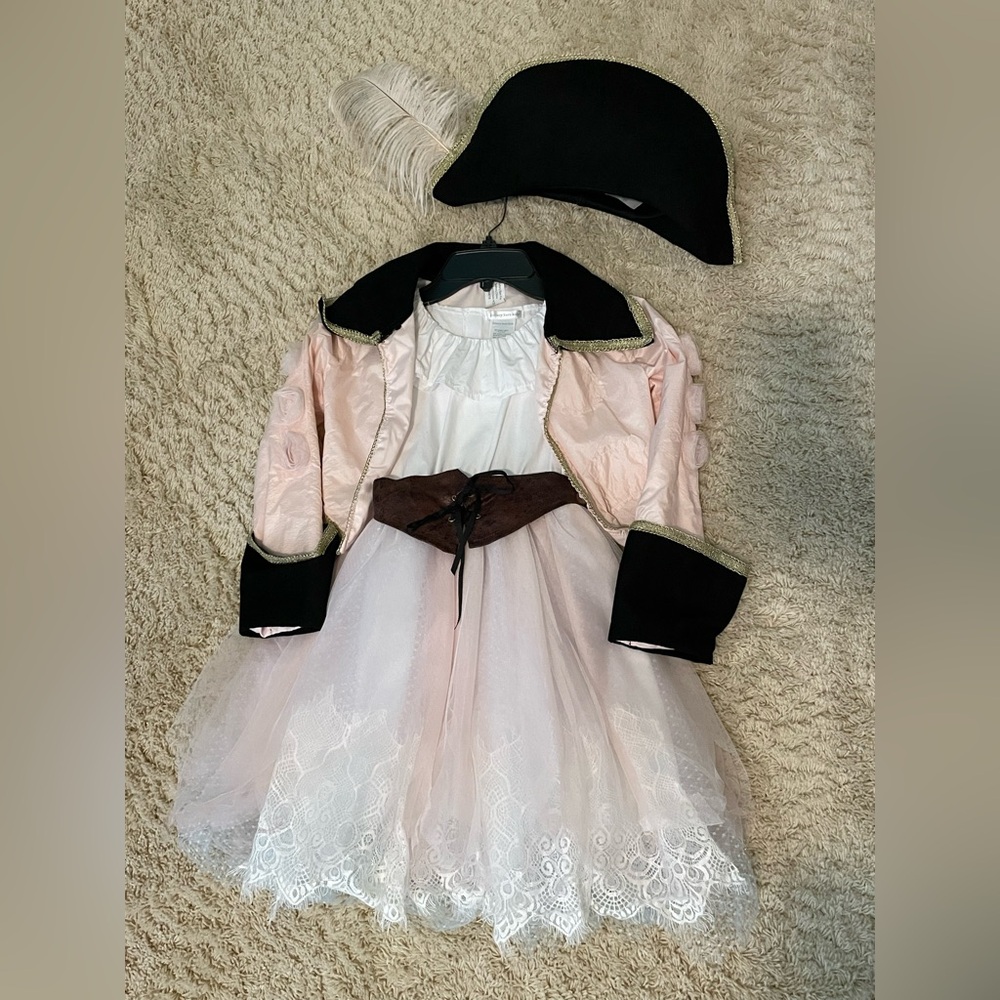 Pottery barn kids pirate costume size 7-8